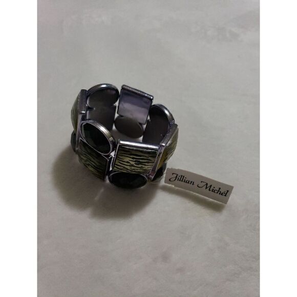 Jillian Michael Plastic Bracelet Stretchable with Animal Print NWT - Picture 3 of 3